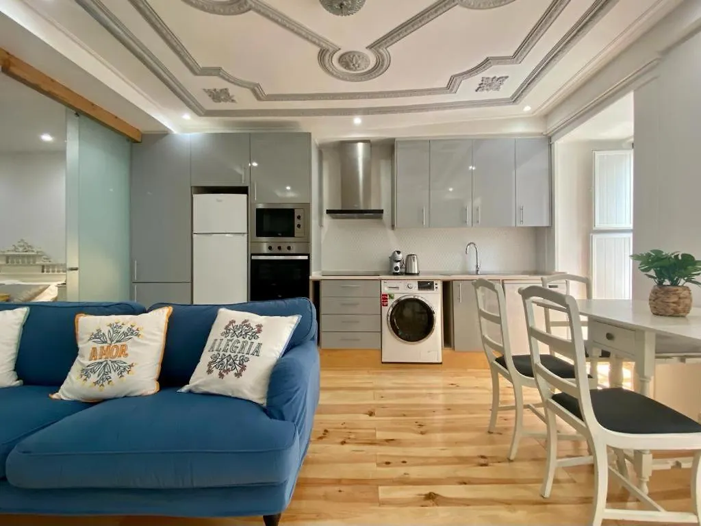 Farmacia Vila Lobos Apartment Lisbon