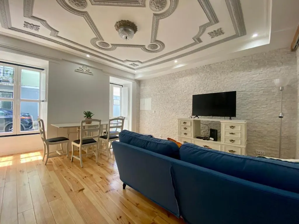 Farmacia Vila Lobos Apartment リスボン
